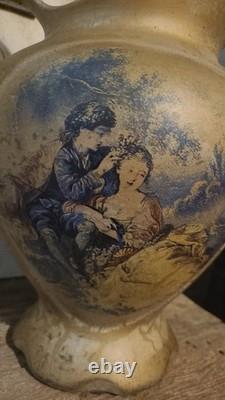 Un gobelin Wiehler unique, jeunes amoureux. Garçon et fille, fleurs