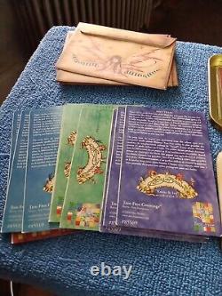 Une édition limitée de collectibles Amy Brown unique en son genre avec 10 cartes de notes, 3-sur-12