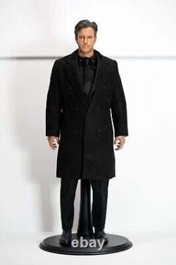 Une figurine unique sur mesure de 1/6 de Ben Affleck en tant que Bruce Wayne Batman, pas de la marque Hot Toys