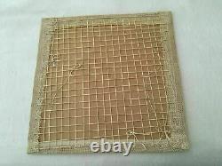 Une pièce unique en NEEDLEPOINT FAIT MAIN 14,5 carrés Femme Nue