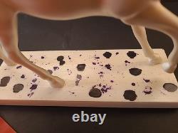 Une pièce unique, parfait sentier de perles peintes de collection de poneys