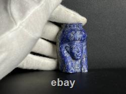 Une tête unique en lapis-lazuli de la reine Hatshepsout, la plus belle dame