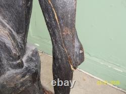 Unique ! Grande sculpture tribale en bois ébonisé sculptée à la main, homme, 48 1/2