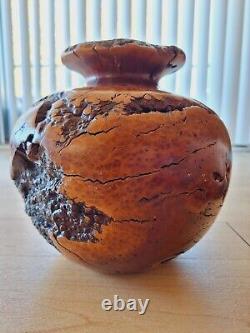 Vase en bois de burl de redwood Manzanita de Muir Woods VTG signé par l'artiste Dave Kindley MCM