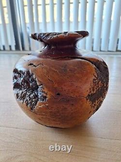 Vase en bois de burl de redwood Manzanita de Muir Woods VTG signé par l'artiste Dave Kindley MCM