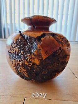 Vase en bois de burl de redwood Manzanita de Muir Woods VTG signé par l'artiste Dave Kindley MCM