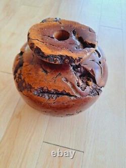 Vase en bois de burl de redwood Manzanita de Muir Woods VTG signé par l'artiste Dave Kindley MCM