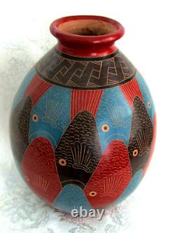 Vase grand unique peint à la main signé fait au Nicaragua