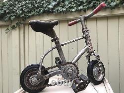 Vélo de clown de cirque rare et vintage 14 x 14 / miniature / Art populaire unique en son genre