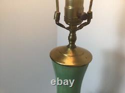 Vintage Une D'une Sorte De Vase De Porcelaine Vert Celadon Lampe De Table 20.5