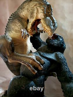 Weta King Kong V-rex Vs Kong 24 Statue Échelle Avec Commande De Fille One Of A Kind