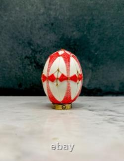 Œuf d'art unique cousu à la main, véritable coquille creuse, objet de collection de luxe